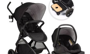 出售几乎全新的美国品牌Evenflo婴儿车带婴儿汽车提篮一套