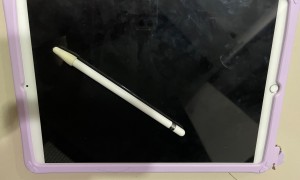 iPad Pro 12.9” 銀色  32GB wifi + Apple Pencil