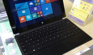 （已售）$90–Microsoft Surface RT 32GB
