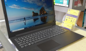 （已售）- 几乎全新联想笔记本电脑 8GB 256GB SSD –益群电脑手机维修二手回收买卖