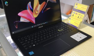 (已售）– Asus E510K 128GB SSD–益群电脑手机维修二手回收买卖