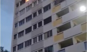 视频|新加坡电动车引发居民火灾，女屋主和女佣惊险逃生！