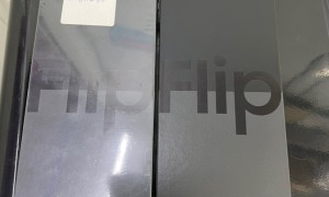 全新三星Z filp4 (128gb) 紫色/pink gold