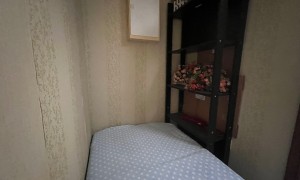 ❤️❤️❤️ 湖畔地铁 走路五分钟之内  私人公寓佣人间 美丽的墙纸  舒适的床垫 独立卫生间