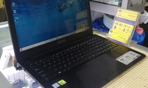 $365–i5 Asus 15.6寸 / SSD / SSD / WIN10笔记本–益群电脑手机维修二手回收买